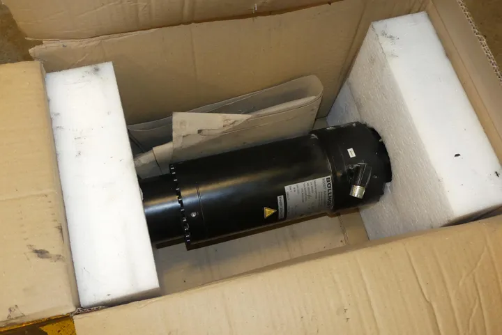Böllhoff - Rivset Automation E Servomotor/Antriebseinheit Modell: ALSR130C-150C-2